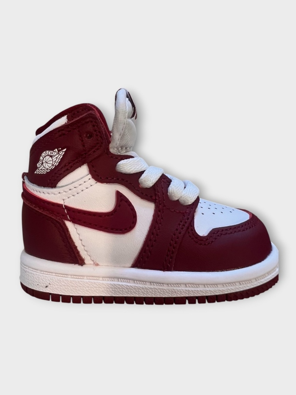 Air Jordan 1 Retro High OG Artisanal Team Red Toddler Size 3C Sneakers